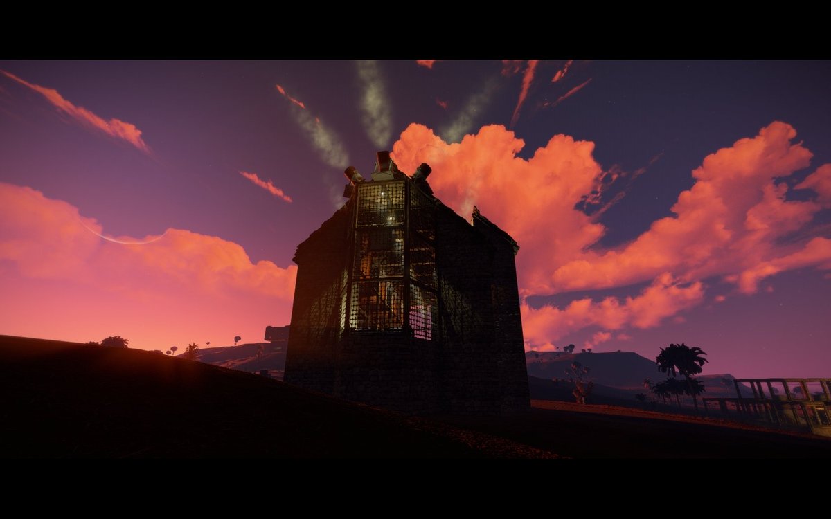 ItsMeModi's tweet photo. My Church in #rust @playrust @BuckSexington 
https://t.co/WCsng7n17v https://t.co/W75smDyD7p