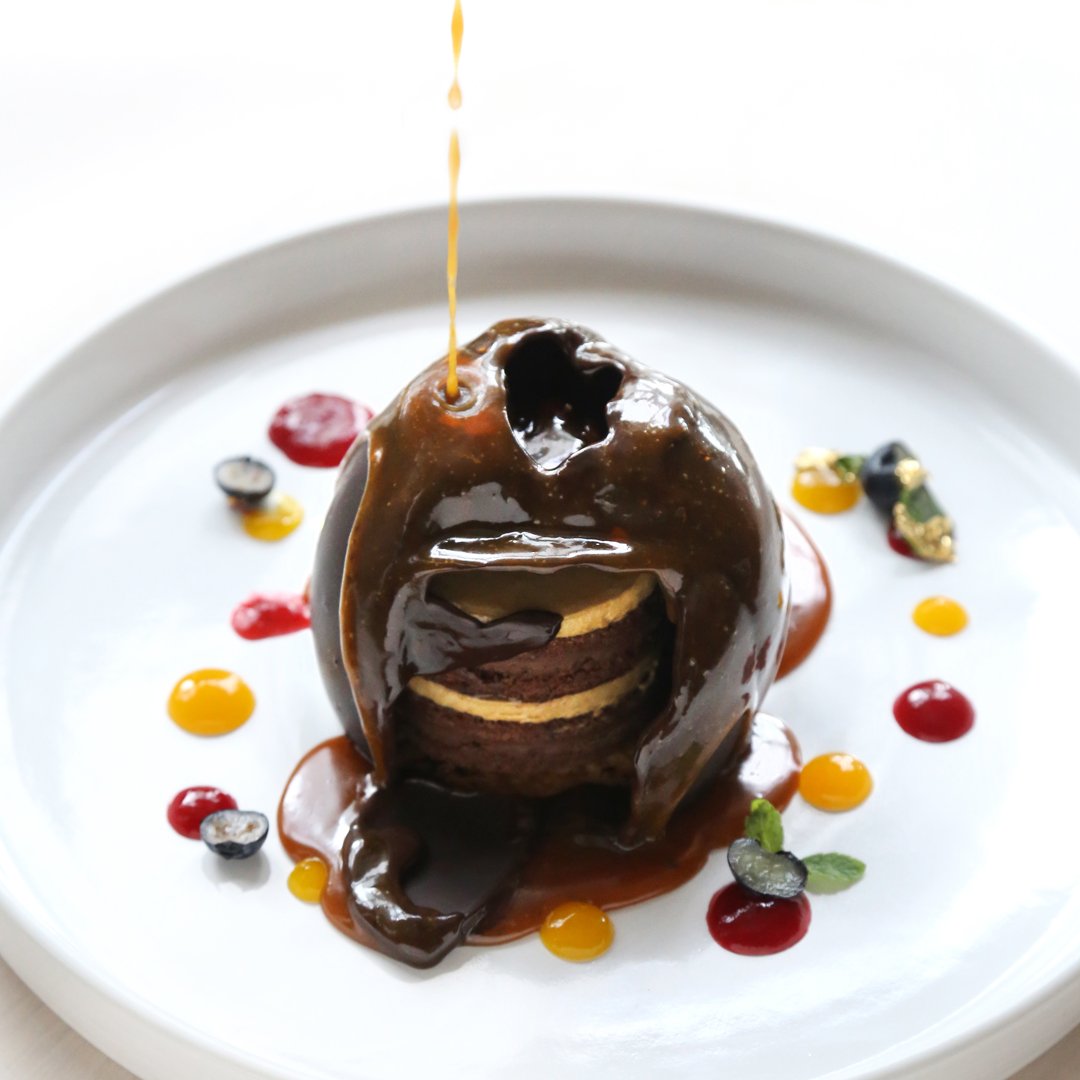 Pullman Jakarta Indo tweet media