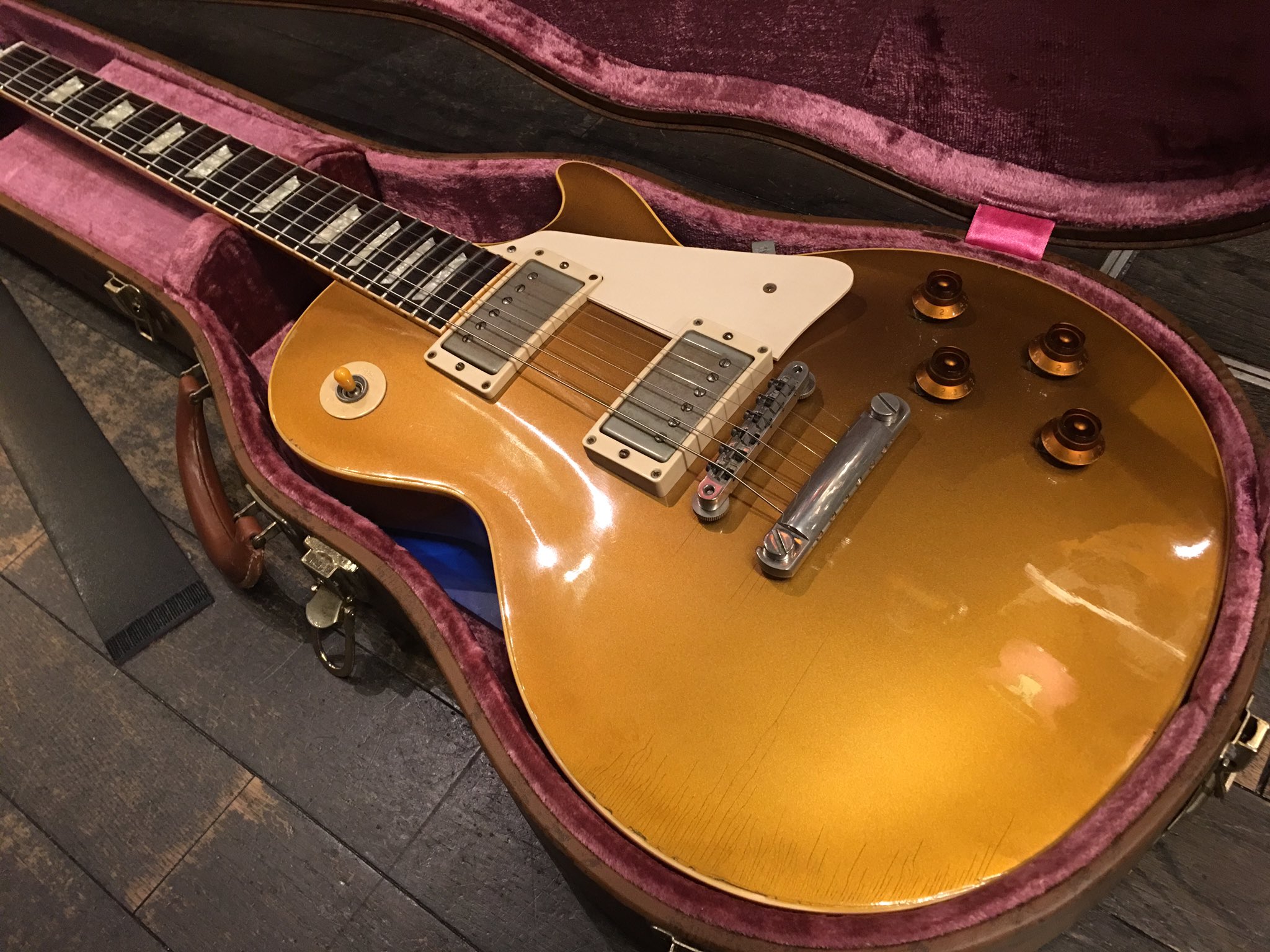 Guitar Tribe ギタートライブ New Arrival Gibson 00 Historic Collection 1957 Les Paul Gold Top Aged For Sale Soon Gibson Lespaul Historiccollection Goldtop Agedfinish ギブソン レスポール ヒストリックコレクション ヒスコレ