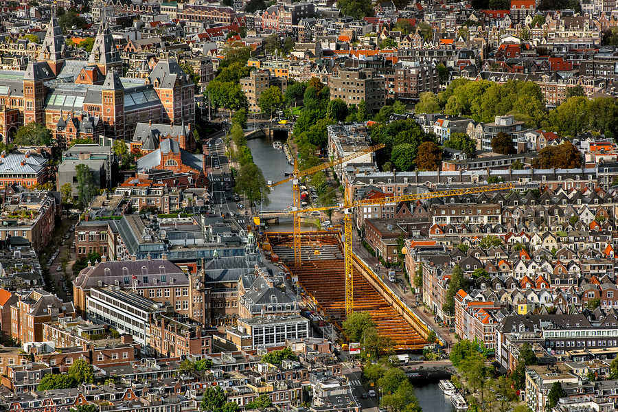 ZJArch's tweet photo. #AlbertCuypgarage onder de #Boerenwetering; een uniek project in Amsterdam. Eerste parkeergarage onder bestaande gracht in Amsterdam. Hierdoor meer ruimte op straat voor voetgangers, fietsers en groen. Ontwerp #ZJA @StadsdeelZuid #MaxBogle @Paulslettenhaar @VolkerSF @AmsterdamNL https://t.co/4htHb8L2LN