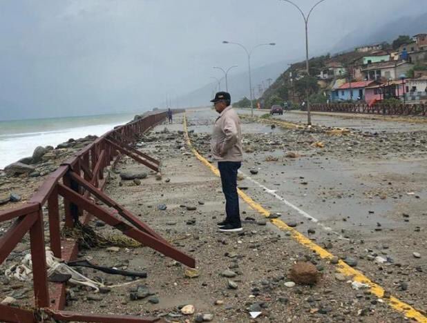 coño no debi gastarme el presupuesto en ron 
 #Vargas