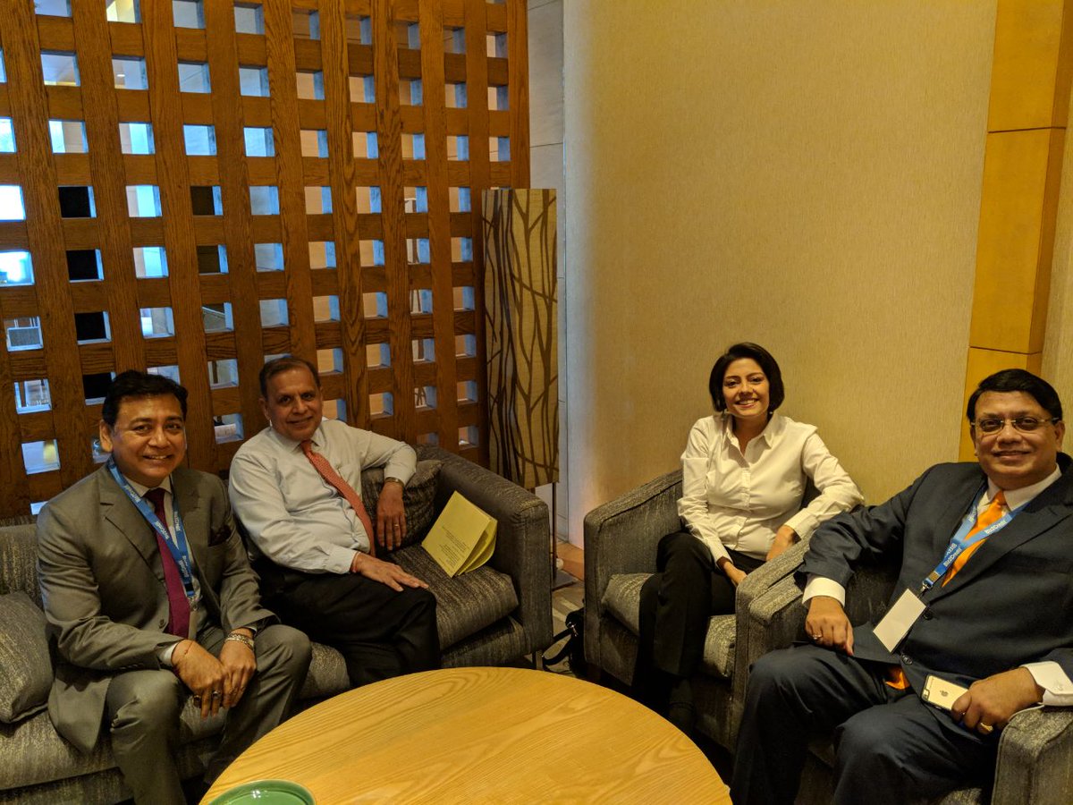 Biz2CreditLife's tweet photo. Briefing of the session 3rd has already begun at #FDFConf2018 https://t.co/MqnISsZpX0