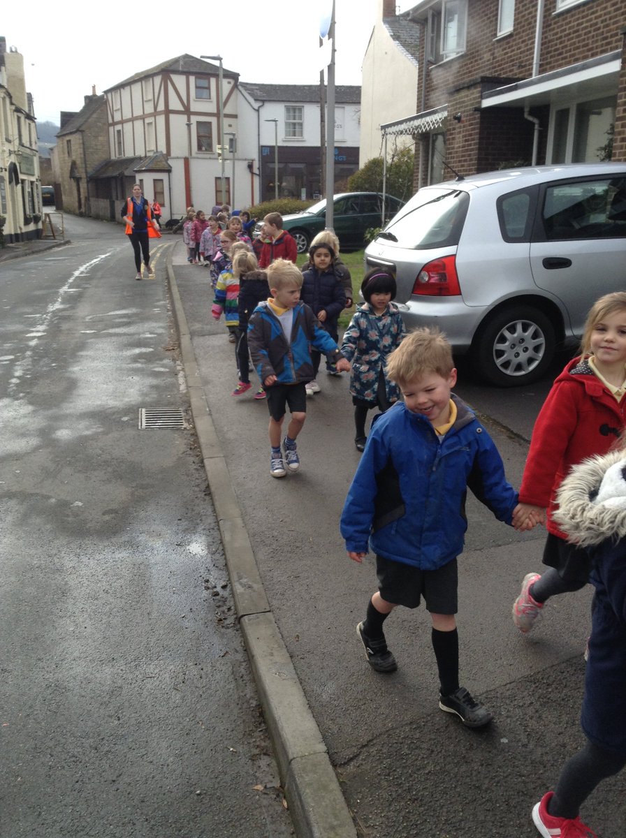 blueclassckis's tweet photo. This health week we have been learning how we can look after our bodies by being healthy. We have put this into practice by doing a daily mile and learning all about having a balanced diet! https://t.co/6JC7gqtDzS