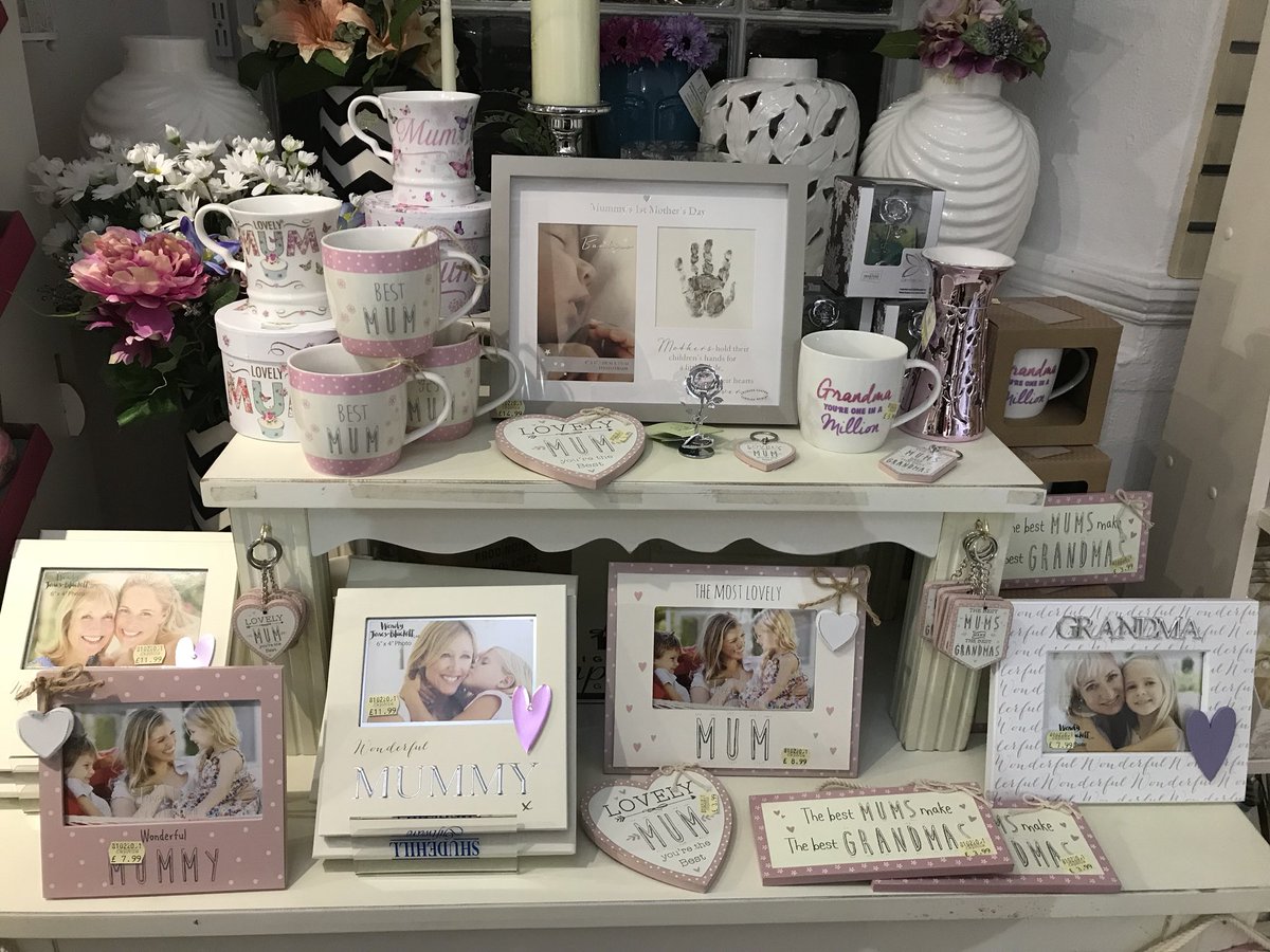 HighworthEmpori's tweet photo. All #Mums are best not only on
#MothersDay ๐ฉโ๐งโ๐ฆ๐โ๏ธ๐
#HighworthEmporium #Highworth #Swindon #Faringdon #ShopLocal #TheBestMum #LoveMyMum #HappyMothersDay #Motherhood #MotheringSunday #DisplayOfTheWeek https://t.co/3bdlibVKwS
