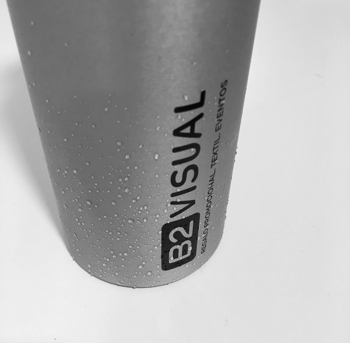 ¡Mantente hidratado! 💦
Descubre nuestra gama de botellas, termos y botellines personalizables. #regalopromocional #comunicacion
➡️ b2visual.com/es/regalo-prom…
#pamplona #navarra #merchandising #publicidad