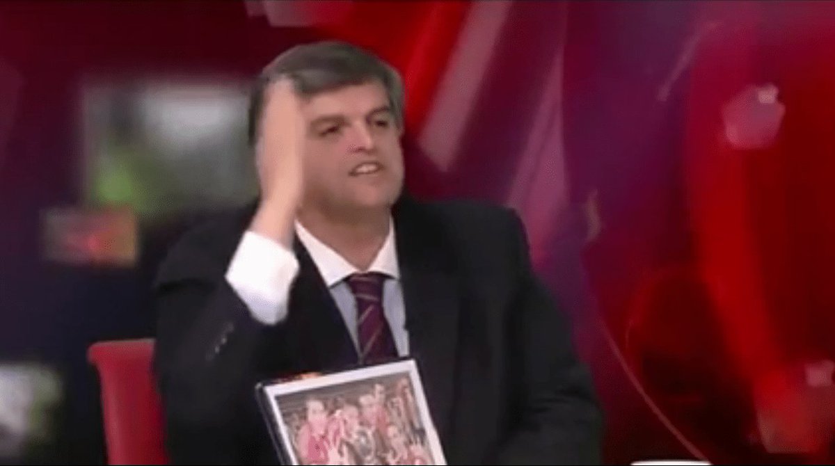 SportingFiltro's tweet photo. Mister do Café atacado pelo ignorante Pedro Guerra, que como sempre falha nos factos https://t.co/oG0VuhRCKh #Confrontoscomaverdade #MisterdoCafé #OperaçãoEtoupeira #PedroGuerra https://t.co/58XK8G0D3T