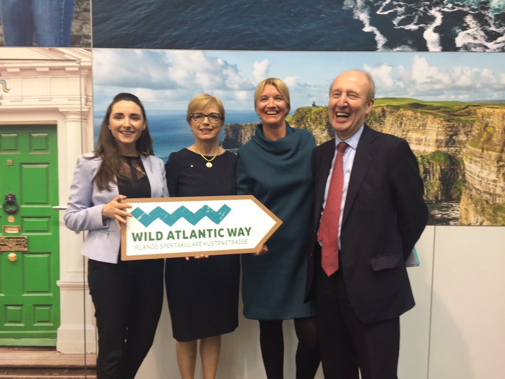 muckrosspark's tweet photo. The Kerry hoteliers pictured with Minister Shane Ross @ITB_Berlin @TourismIreland @SneemHotel @parknasilla @muckrosspark @SheOCallaghan we're located in Hall 18, Stand 122 #ITBBerlin https://t.co/IcC5DZVIhn