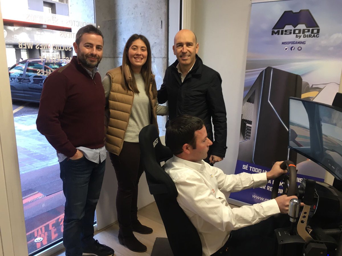 DiracTech's tweet photo. Esta mañana han venido a probar nuestro simulador Gonzalo Gobert, Director del Circuit Ricardo Tormo,Nicolás Collado, Director de Marketing y José Luis Sinisterra,Técnico en Telemetría. @CircuitValencia #racing #carreras #rally #valencia #simracing #simulator #simulation #eSports https://t.co/GvKQvcudCd