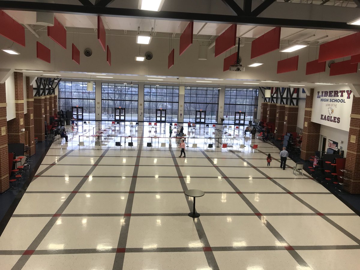 JayTHammel's tweet photo. STEM Olympics last night was amazing. #stem https://t.co/E90KY9iWKI
