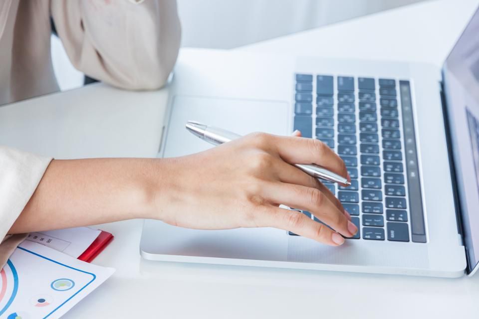 Wie #DesignThinking die #DigitaleTransformation im Unternehmen unterstützen kann:
#agile #agil #leanstartup #startup #digital #Mak3ithappen <a href="/Forbes/">Forbes</a> 
buff.ly/2oKohgF