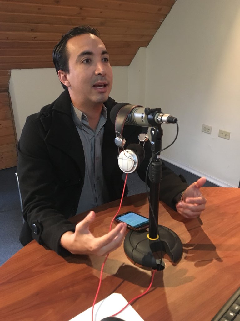 ENTREVISTA | Gobernador <a href="/eleduja/">Eduardo Jaramillo Aguirre</a>, en permanente contacto con los medios de comunicación para rendir cuentas a la ciudadanía lojana, dialoga con @wilmannoticias en <a href="/KocodriloRadio/">Kocodrilo Radio</a>