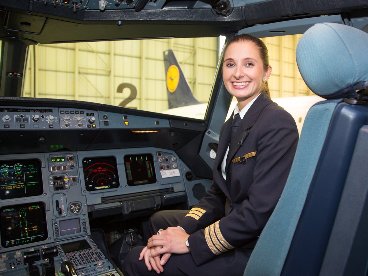 Unsere 👩🏻‍✈️ heben ab:Zum #Weltfrauentag starten morgen 6 A320-Frauencrews der #Lufthansa Group nach <a href="/berlinairport/">BER – Berlin Brandenburg Airport</a>. ti.lh.com/84k6 / On the #worldwomensday, 6 all female cockpit crews will take off for Berlin in an <a href="/Airbus/">Airbus</a> A320 tomorrow. ti.lh.com/udsR