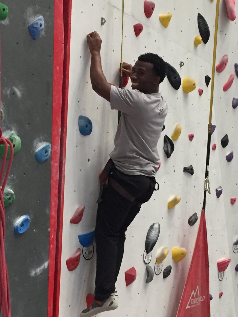 AspasiaAngelou's tweet photo. John Marshall's Student Council members engage in teambuilding at #Threshold climbing gym! Thanks, Shelly Campbell, for sponsoring important student experiences! #JMBEARS #JMFutureBuilders #ProudPOY @jmbearsokc @OKCPS @soupteacher @WmStubbs https://t.co/AmwwEya7PR