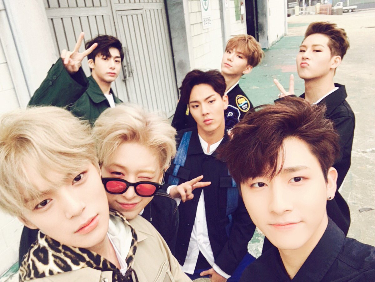 monstaxbebeyim's tweet photo. anlatmaya gerek yok, görüyorsunuz 😂😂
.
#monstax
#THE_CONNECT
@OfficialMonstaX https://t.co/JviiwkgF7o