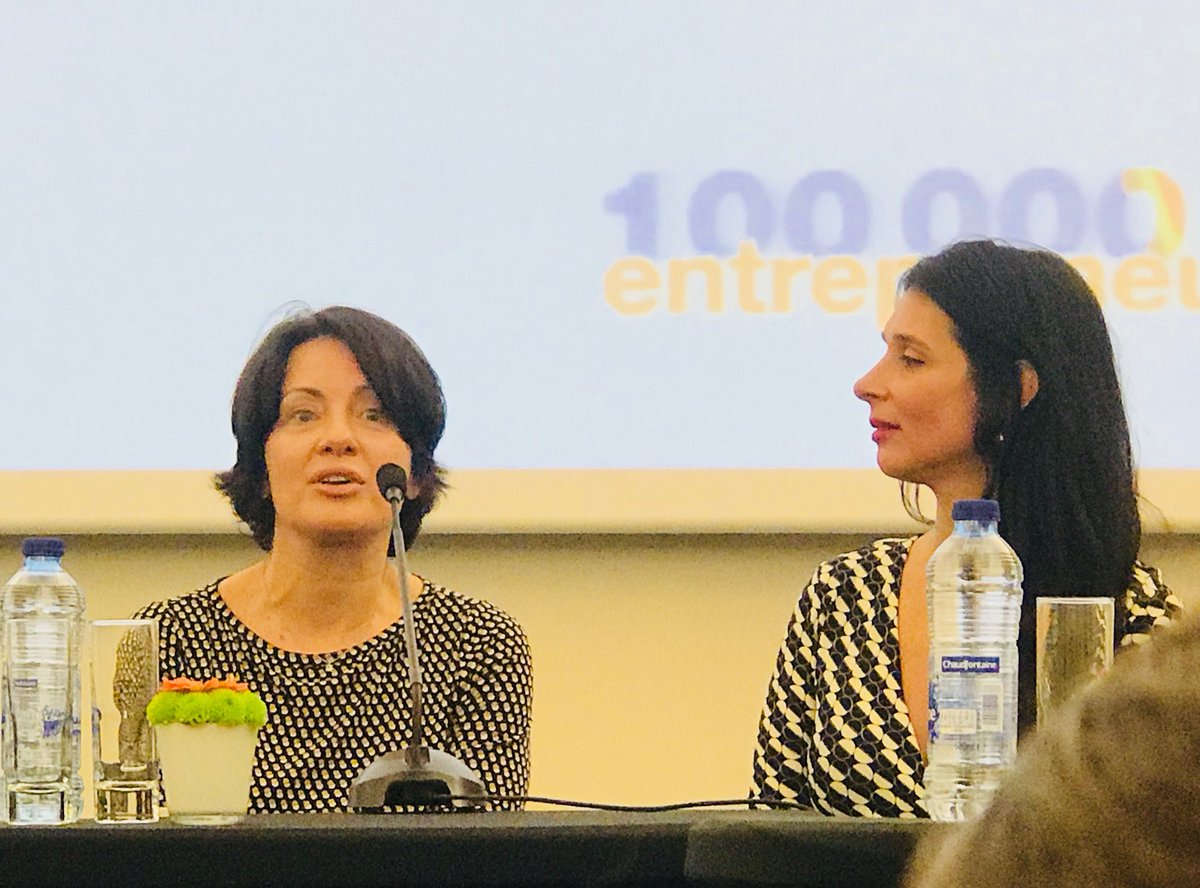 100000entrepbe's tweet photo. Paroles de femmes inspirantes ici à Namur. Mères, entrepreneuses et engagées ! Bravo à notre panel ! #Hackstereotypes #SemaineEF ! https://t.co/5QUY4C6oSM
