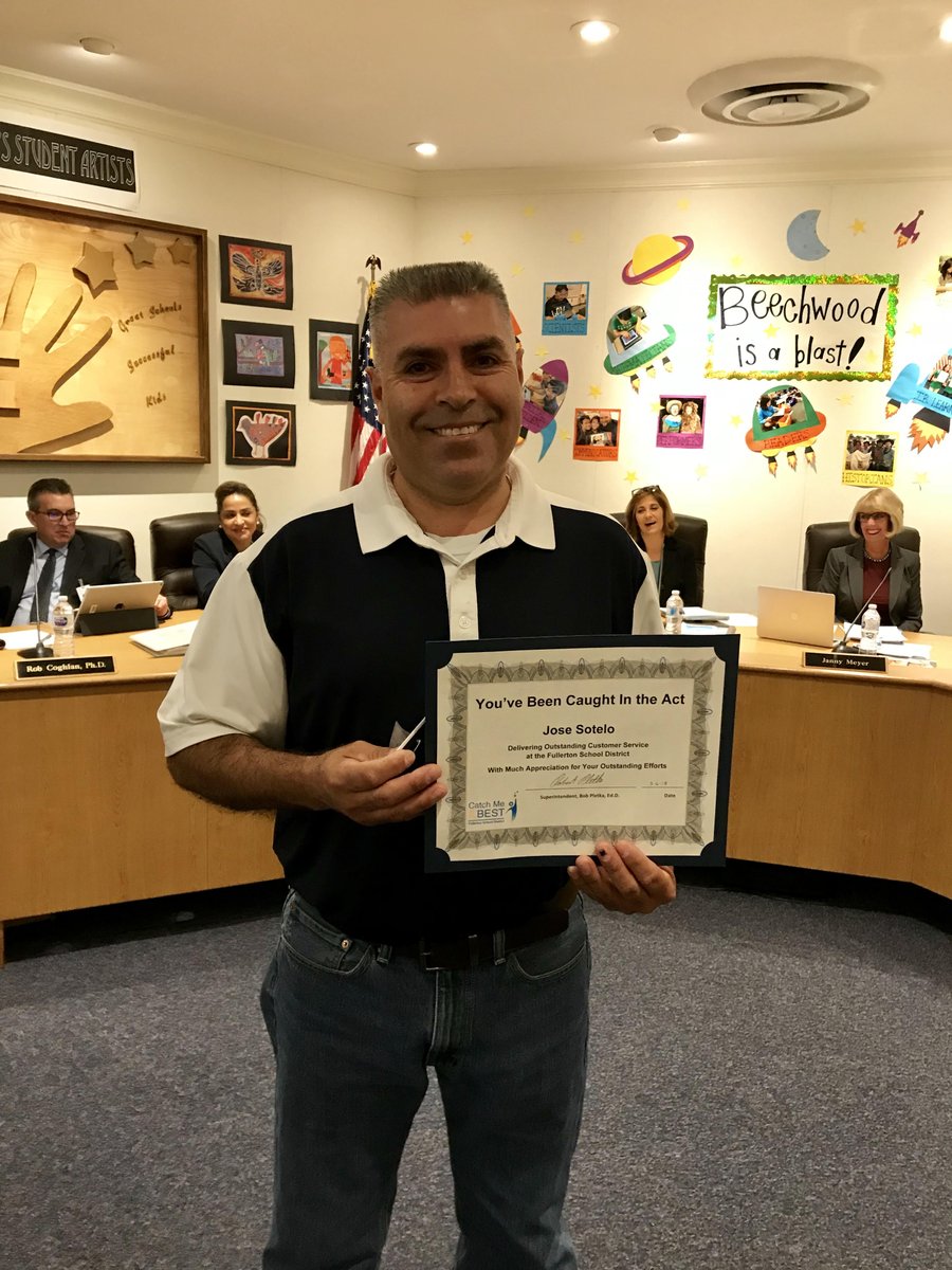 FSDMaintenance's tweet photo. Congratulations to Jose Sotelo for being Caught In The Act of providing excellent customer service at Nicolas Junior High!  Great job Jose! https://t.co/KsE9nDSrei