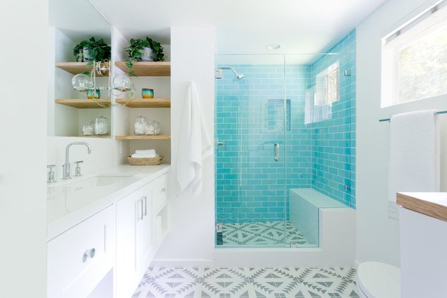 holmesteamny's tweet image. Transformation in Turquoise Brings Guest Bathroom to Lifehttps://www.houzz.com/ideabooks/103711913/list/transformation-in-turquoise-brings-guest-bathroom-to-life/