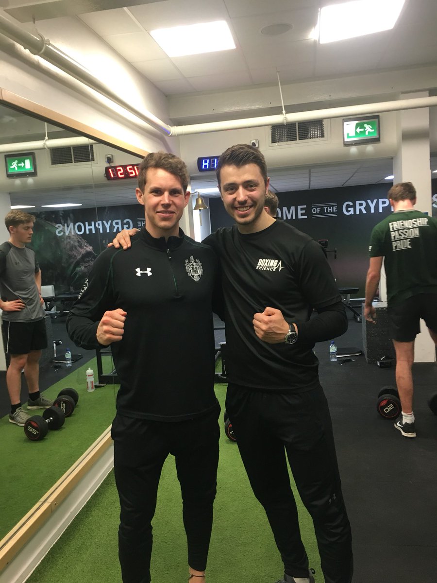 Really enjoyed presenting ‘Velocity Based Training For Boxing &amp; Combat Sports’ to S&amp;C interns at University of Leeds today. Enjoyed the process of putting the data &amp; together to show how impactful this training method has been! thanks to my good friend <a href="/TimSYJarrett/">Tim Jarrett</a> for having me