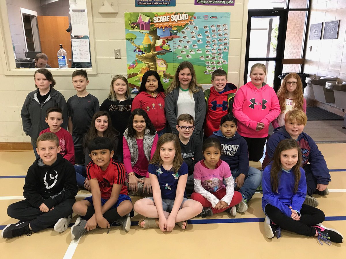 Douglaselem's tweet photo. Great work by these Douglas Elementary students for raising over $500 for Jump Rope For Heart! #JRFH #LifeIsWhy @marshall_school https://t.co/yaE5dnwi5t
