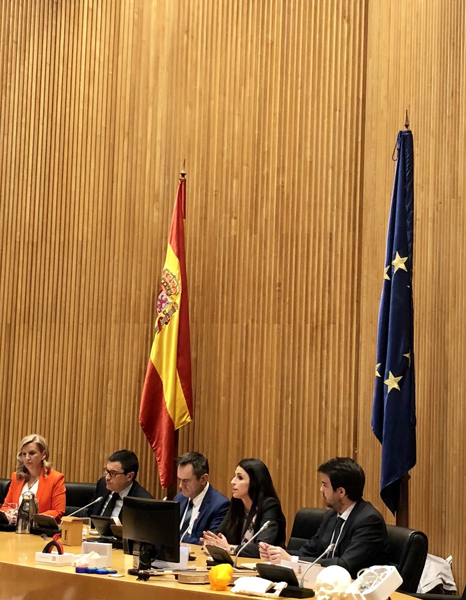 pedrojcarrillo's tweet photo. En @ASTIMRobotics buscamos la excelencia operativa pero el futuro pasa por el talento: captar, inspirar y desarrollarlo,“ @veronicapascboe en @Congreso_Es debate #EcosistemasDigitales y Tecnologías   @AMETIC_es  #Industria40 https://t.co/aSZRnZMT4Z