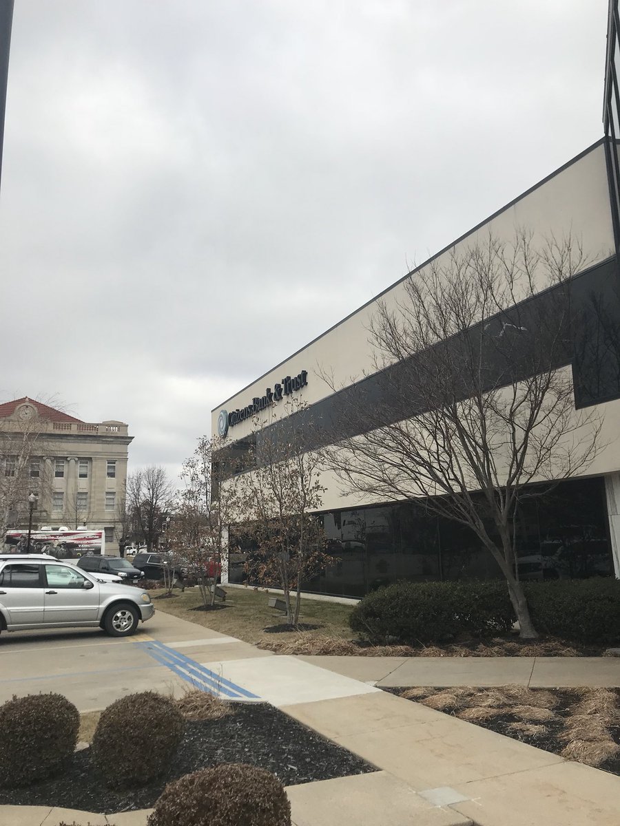 AdlerMarshall's tweet photo. Thank you Citizens Bank! #industrytour #CitizensBank https://t.co/ynUcivcbiN