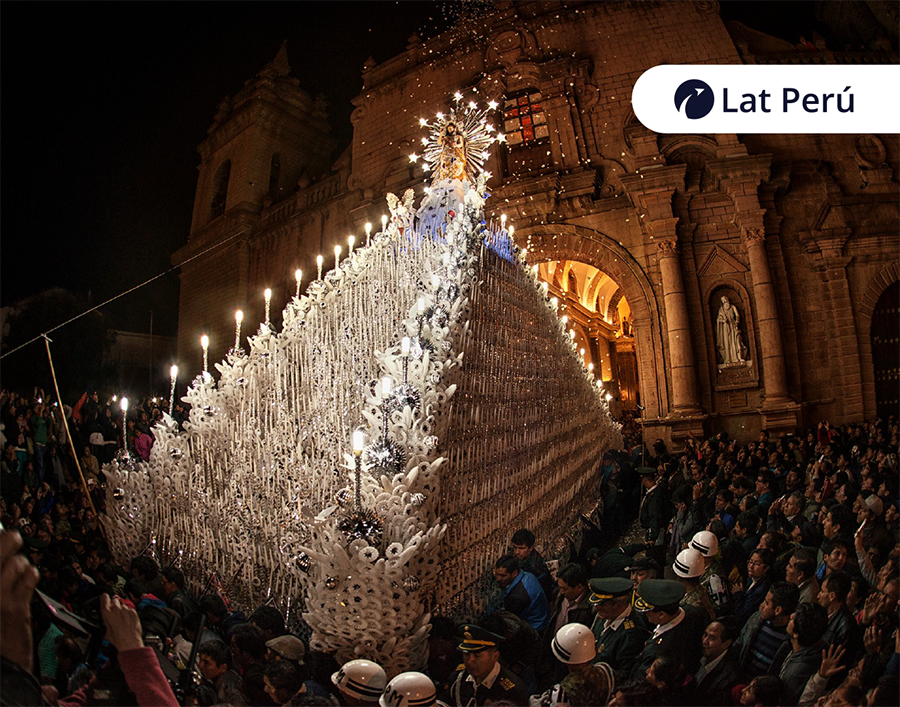 ¿Sin Planes para #SemanaSanta? Anímate a visitar #Ayacucho y vive una celebración única 😍🌟🎉Descubre nuestro programa aquí: goo.gl/VvBDWb #Perú #Viajes