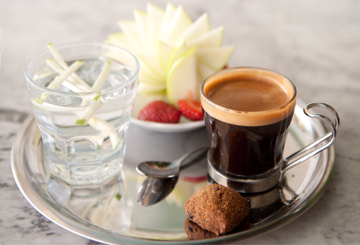 Double Espresso için adres, The House Cafe 😋😍🚀#thehousecafemavibahçe #izmir