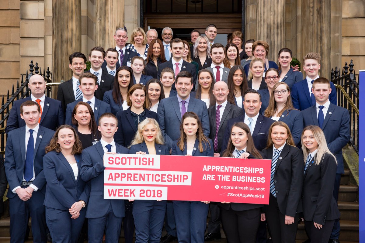 skillsdevscot's tweet photo. .@jamiehepburn along with our CEO Damien Yeates met apprentices from @AHS_Scotland including Scotland's Apprentice of the Year Rosie Wilkins today at @BlythswoodSQ. #ScotAppWeek18 #Hospitalitycareers https://t.co/WaoDzqEkpK