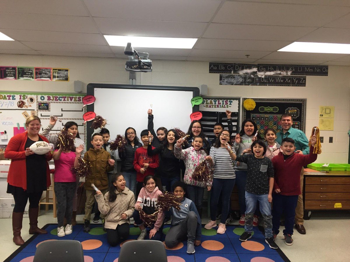 b_daisley's tweet photo. Congrats to March Redskins Read winners, Mrs. Virbickis and Mr. Feroz's 5th grade class!! 😊🎉 @GuilfordEle @RedskinsCR #gatorsdeserveit @teacherferoz @Jennifer_Davis5 https://t.co/GATUf9RK2p