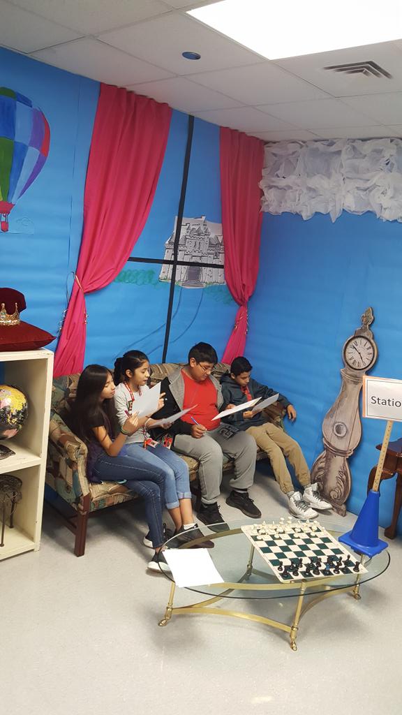 RosinaAnayaK's tweet photo. This week we are doing a classroom transformation using The Prince and the Pauper. Our students at Navarro are loving the experience! #lcisd #ronclarkacademy #studentengagement #characteranalysis #thematiccircles #contextclues #shortanswerresponse #DramaAlert https://t.co/P4EwL7A78s