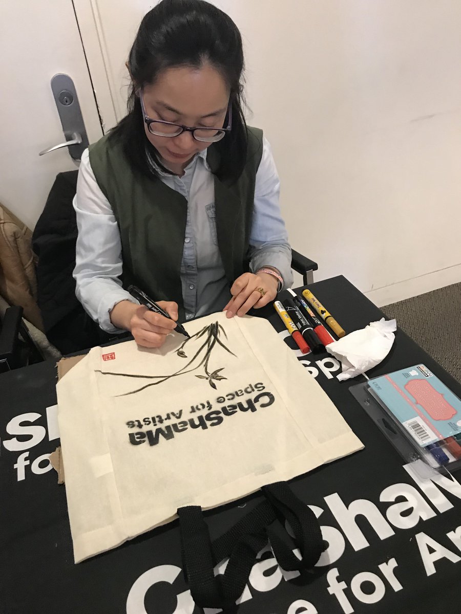 chashama's tweet photo. Come say hello to us at the @springbreakartshow β our artists are designing tote bags especially for you! #Chashama #SpaceToCreate #SpaceToPresent #SpringBreakArtShow2018 https://t.co/gL30Tlft6p