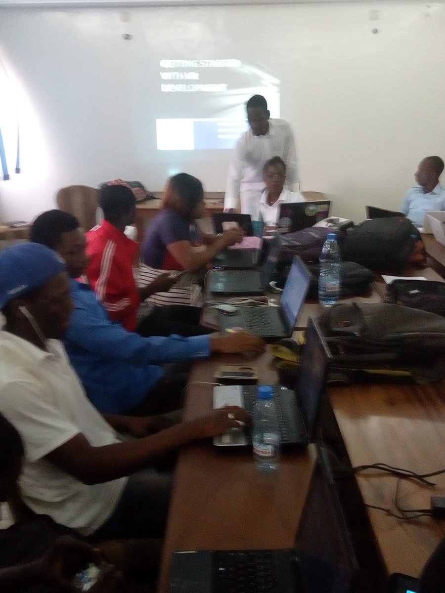 GDG Yaoundé #BuildwithAI tweet media