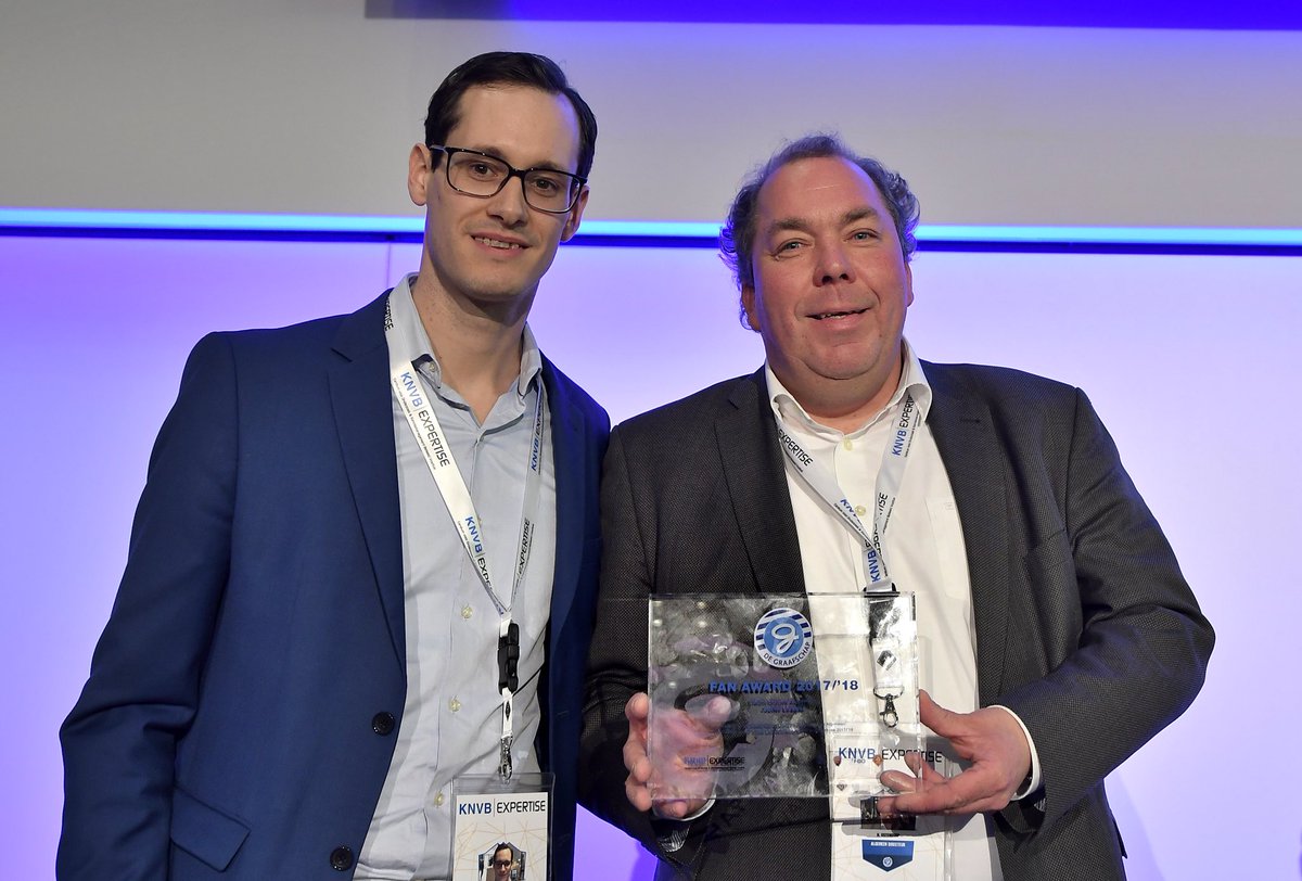 KNVBExpertise's tweet photo. ๐ | De winnaar van de Fan Award Jupiler League 2017/'18 is gewonnen door @DeGraafschap! Gefeliciteerd! #KBV18 https://t.co/eNUSWBJd8r