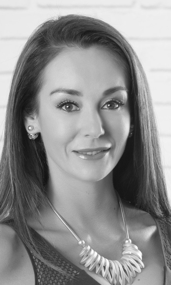 neoxso's tweet photo. Our next disruptor at #DisruptHRJozi Jennifer Da Mata, MD of Strata-G Labour Solutions talks about “Women have balls too!” #DisruptHRJozi https://t.co/OHLoOuvKnB