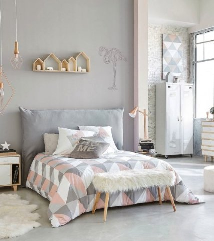 Do you love pink and grey colour schemes? Here's how to incorporate them into your home: goo.gl/de77Yv