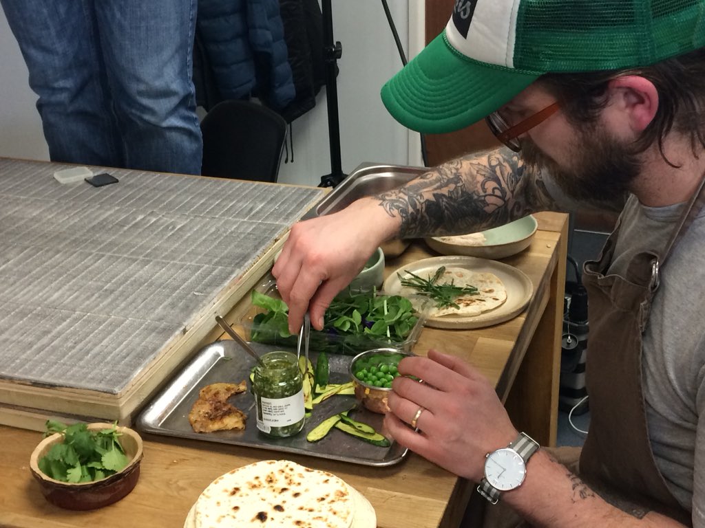 Wow busy week and it’s only Wednesday - two Tradeshows @savonasouthwest <a href="/expowest_uk/">Expowest Cornwall</a> @hunts_ , a range of delicious pies delivered to <a href="/BritishPies/">British Pie Awards</a> for judging and a days product photography with <a href="/simonburtphoto/">Simon Burt</a> <a href="/eco_boy/">James Strawbridge</a> <a href="/PoshPastyCo/">Posh Pasty Co</a> <a href="/CrantockPasties/">Crantock Pasties</a> - it’s all go #busy