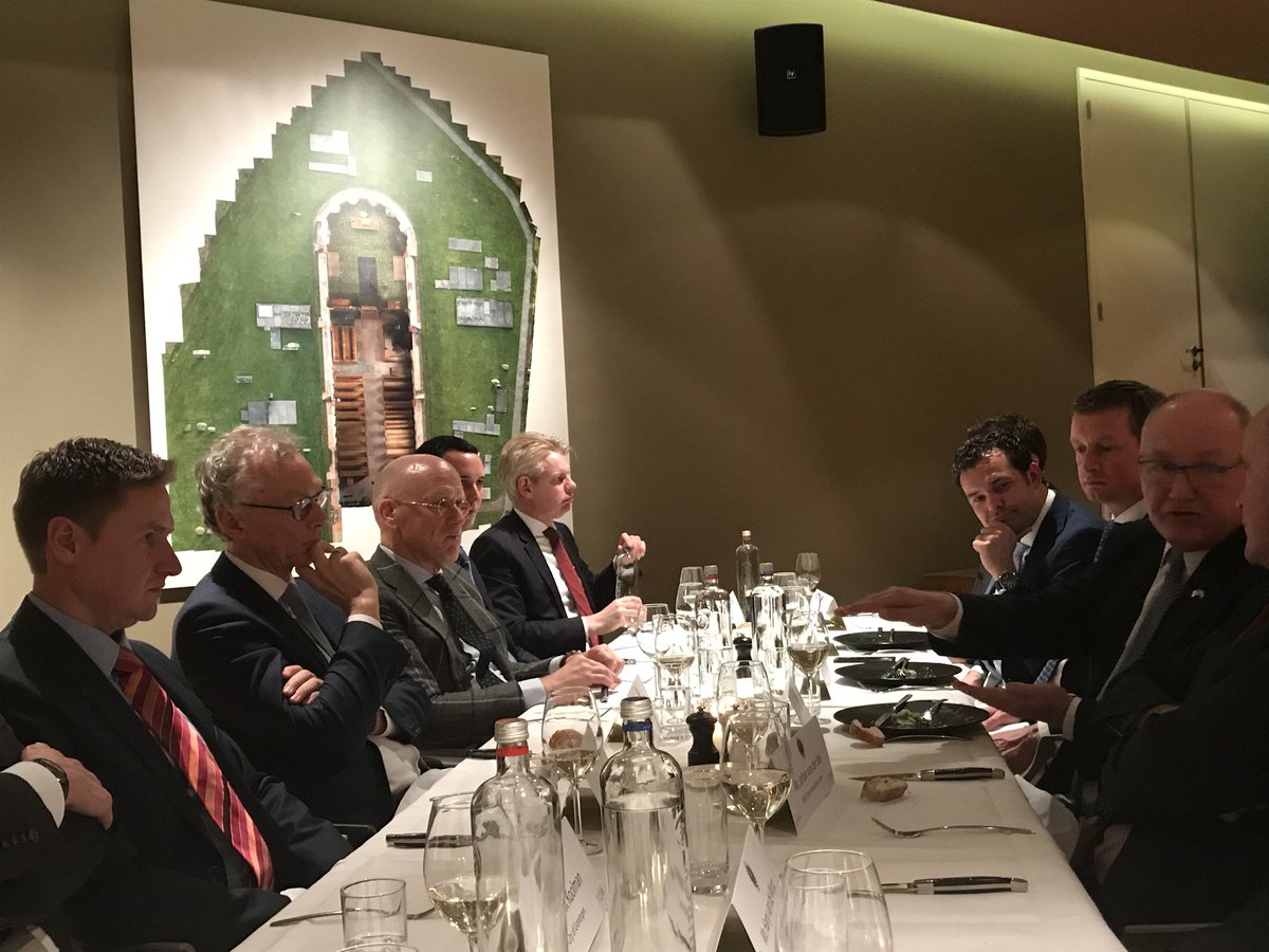 usambnl's tweet image. I heard great things about the business climate in the northern Netherlands from U.S. companies in the region. Thank you @NVNOM for organizing a wonderful dinner last night with a diverse group of U.S. companies active in @gem_groningen and @provgroningen.