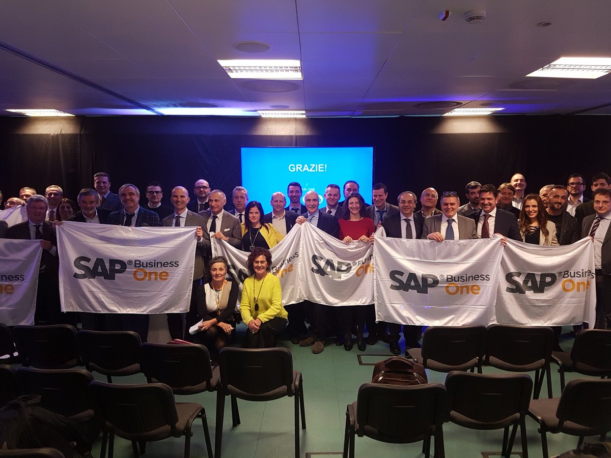 VarOneSAP's tweet photo. ...il Kick Off Var One 2018 finisce qui! Grazie a tutti i Partner e a tutti i clienti che hanno partecipato con entusiasmo a questa bellissima giornata! #KickOffVarOne #SAPusinessOne @SAPBusinessOne @SAPItalia https://t.co/Z1OCk8oVcC