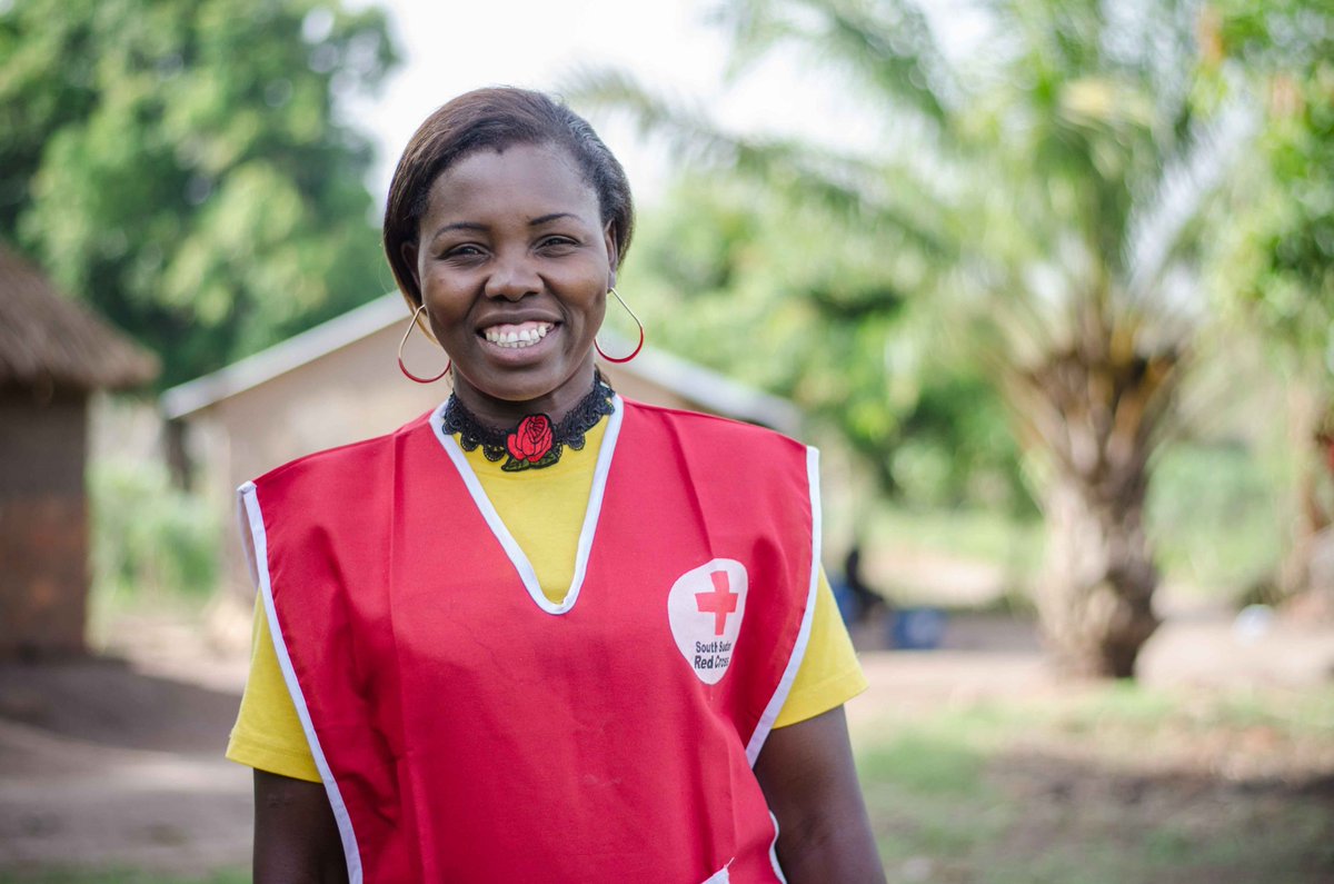IFRCAfrica's tweet photo. Meet superwoman Veronica 💪🏾! On top of being a mother of two and finishing school, she is also a @SSRC volunteer. 
 
She provides fellow mothers with critical health information that helps prevent major killer diseases among children. #WorldWomensDay #WomenMakeAfricaStronger https://t.co/J0IC5atqll