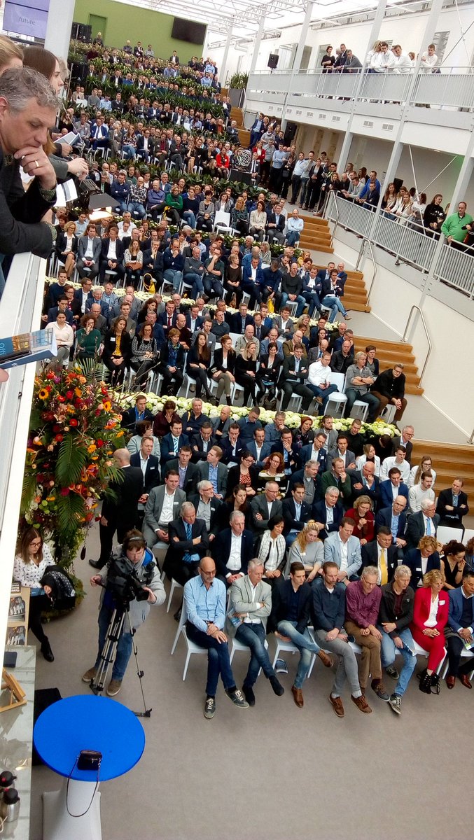 SamenMarkt's tweet photo. Het World Horti Center is geopend onder enorme belangstelling. Dit is het visitekaartje van de NL tuinbouw https://t.co/X2evcLim5s