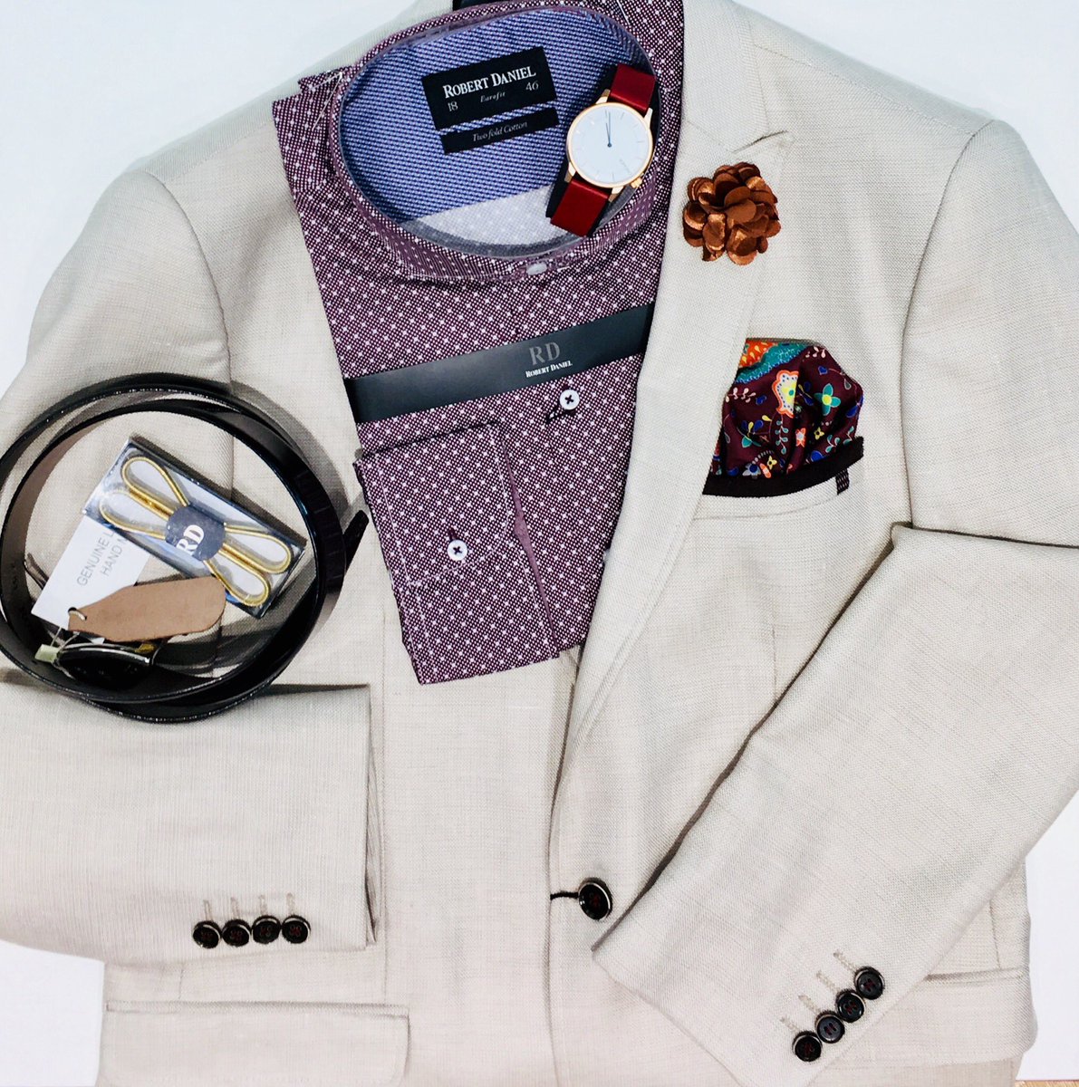 Our #stylespecialists pick for the #week #linenblazer #leatherbelt #komonowatch #lapelpin #pocketsquare #goldarmband for all your #menswear needs we’ve got you covered! 

#Exclusively at <a href="/TheMallOfAfrica/">Mall Of Africa</a> &amp; <a href="/VandAWaterfront/">vandawaterfront</a>