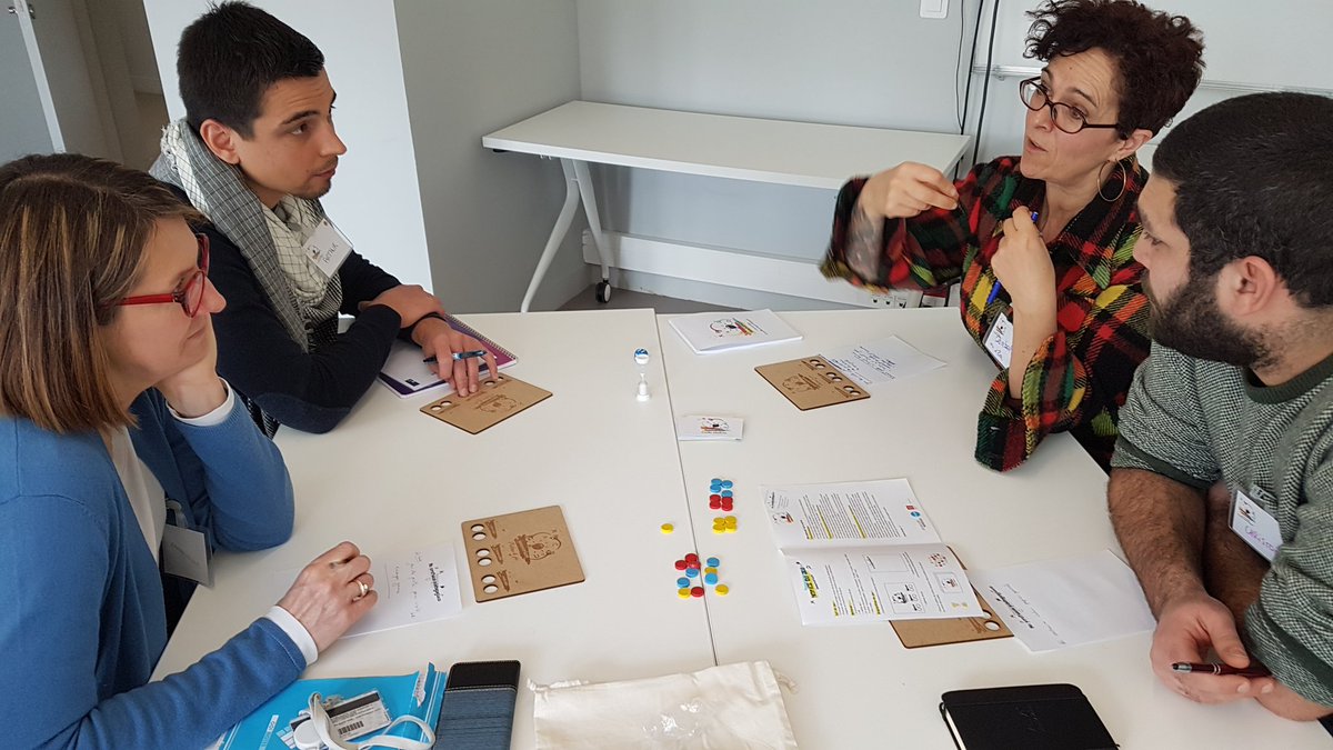 U_LabInnov's tweet photo. #UGames Lancement officiel du jeu #Innovarium "Partagez votre pratique pédagogique" @FlorieBrange @demougeot_j @guichard_sophie @univbordeaux @ScPoLearningLab https://t.co/VFEG7UoRYF