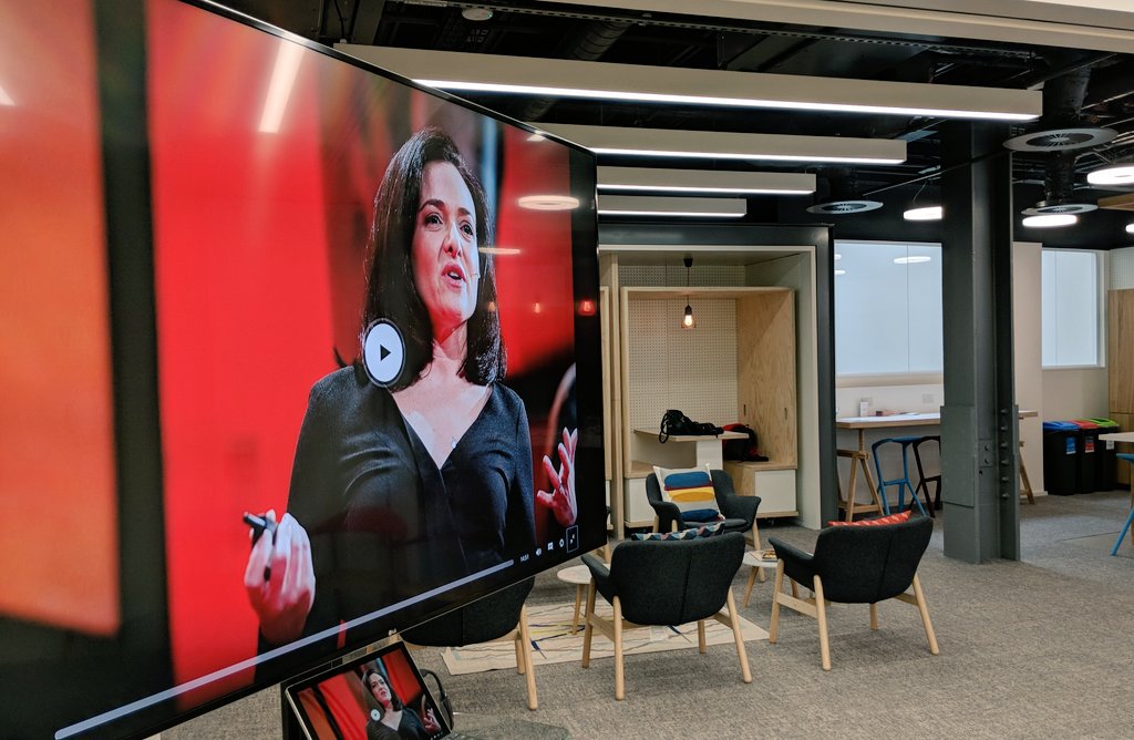 We went over to <a href="/arrive_mcuk/">ArriveMCUK</a> at lunch time to watch a screening of the <a href="/sherylsandberg/">Sheryl Sandberg</a> "Why have too few women leaders" TED Talk! 

Looking forward to the next few screenings this week 😊

#PressForProgress #InternationalWomensDay