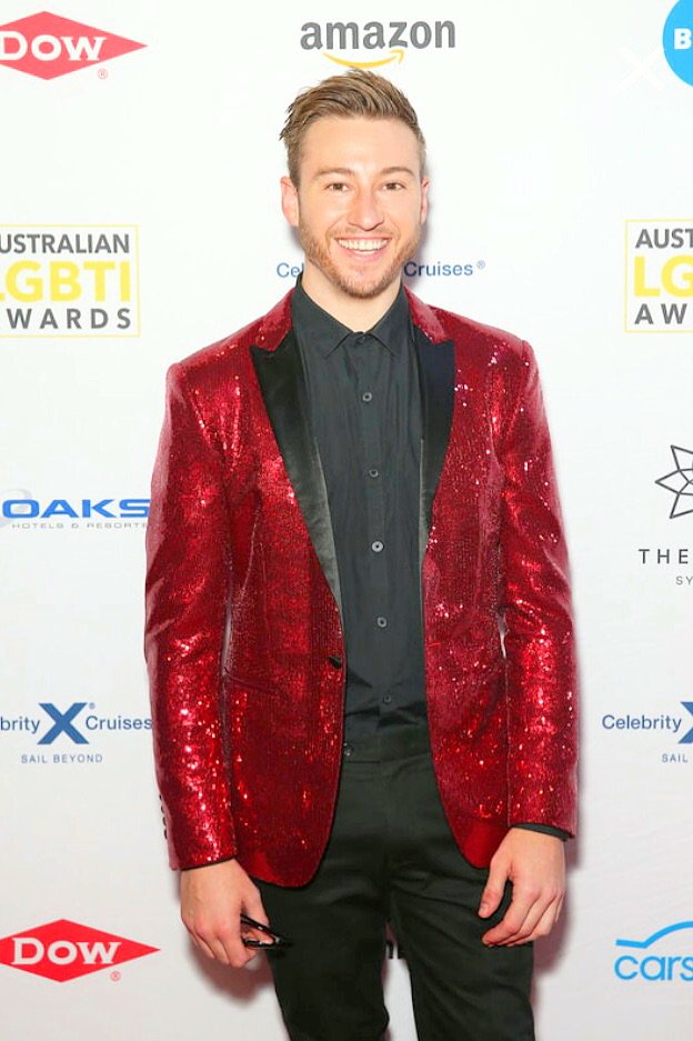 My lewk for the @lgbti_au awards last week, aka my 30th birthday. I thought about wearing something really