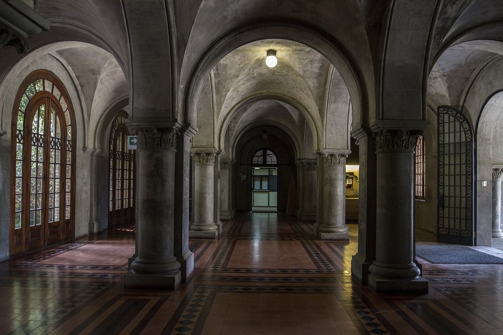 ¿Comienzas un post-grado o vida universitaria? #SucreMas está a pasos de Campus Oriente y en un sector de Ñuñoa altamente conectado con todo lo que necesitas para equilibrar la vida de barrio, con servicios básicos e incluso el metro. Ven a conocernos > https://t.co/0LcFjomc9Q https://t.co/UBXQablM4w