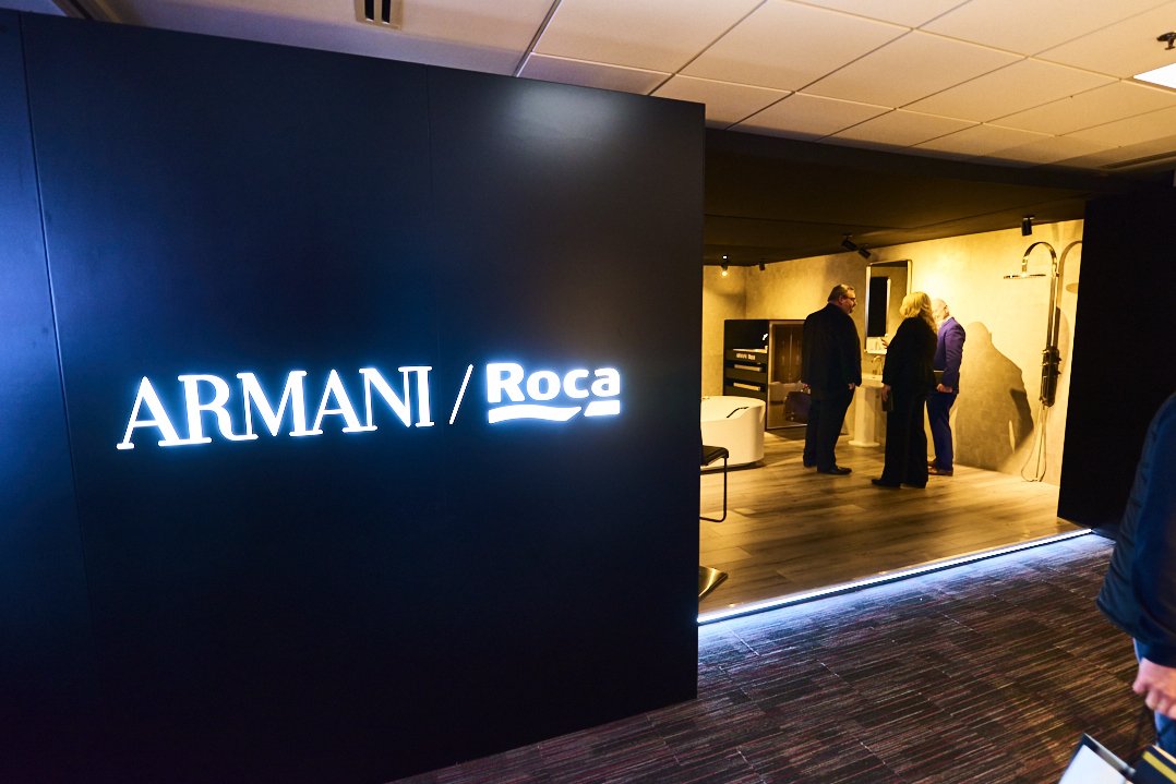 kbb_birmingham's tweet photo. Have you visited the @RocaUK showroom just outside Hall 20? Uncover the stunning new Armani Roca BAIA collection and other product innovations in Suite 32 #kbb18 #futurekb #innovation https://t.co/qUxI9NzGC0