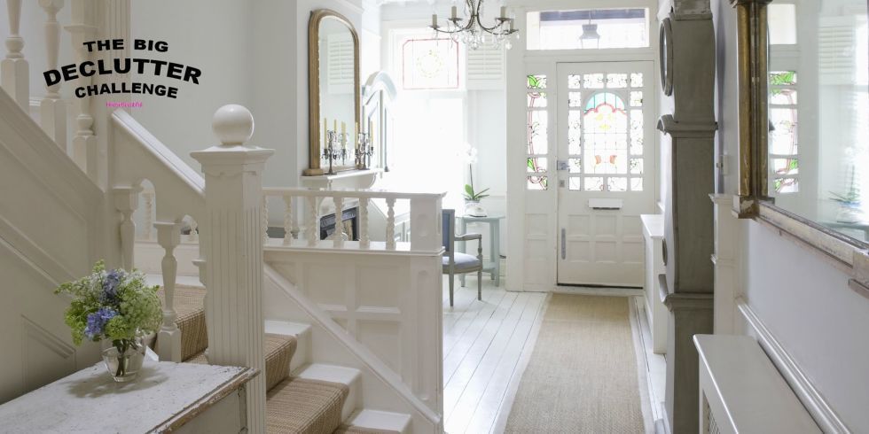 HB's tweet image. The Big Declutter Challenge: Task one is the hallway! #HBBigDeclutter buff.ly/2D7cnSm