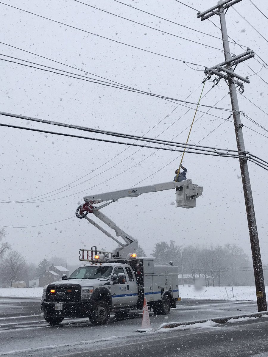 A big shoutout to the #PECO crews out trying to make sure we all have power during this nor'easter. Enjoy your snow day. #WinterStorm #Power #PECO #Work #Nor'Easter #Storm #WhiteOut #Snow