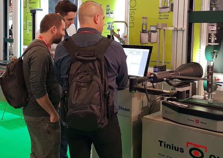 TiniusOlsen1's tweet photo. Lot of interest in the Tinius Olsen VEM 200 video extensometer on Booth P79, here demonstrating the acquiring of an image of a test specimen and using
pattern recognition technology @JECComposites #JECWorld #extensometers
https://t.co/t3LGPW4oLq https://t.co/uI4udhZ2zH