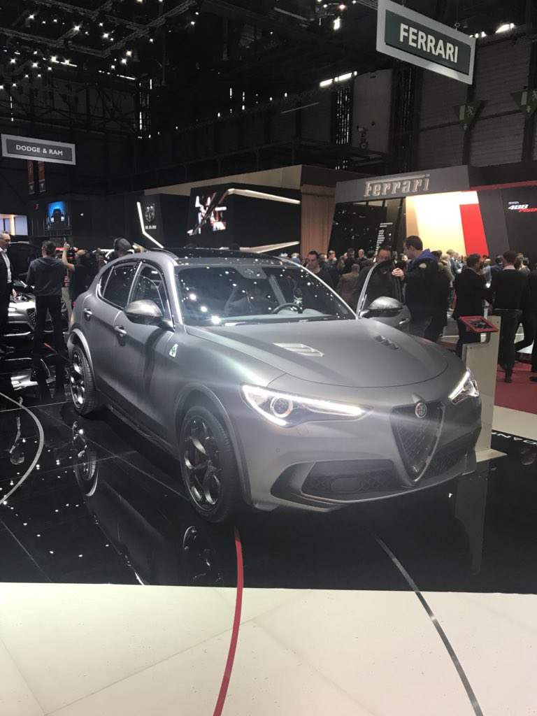 Autohorn's tweet image. #AlfaRomeo with not 1 not 2 but 3 #mattepaint cars on the stand. #gims2018